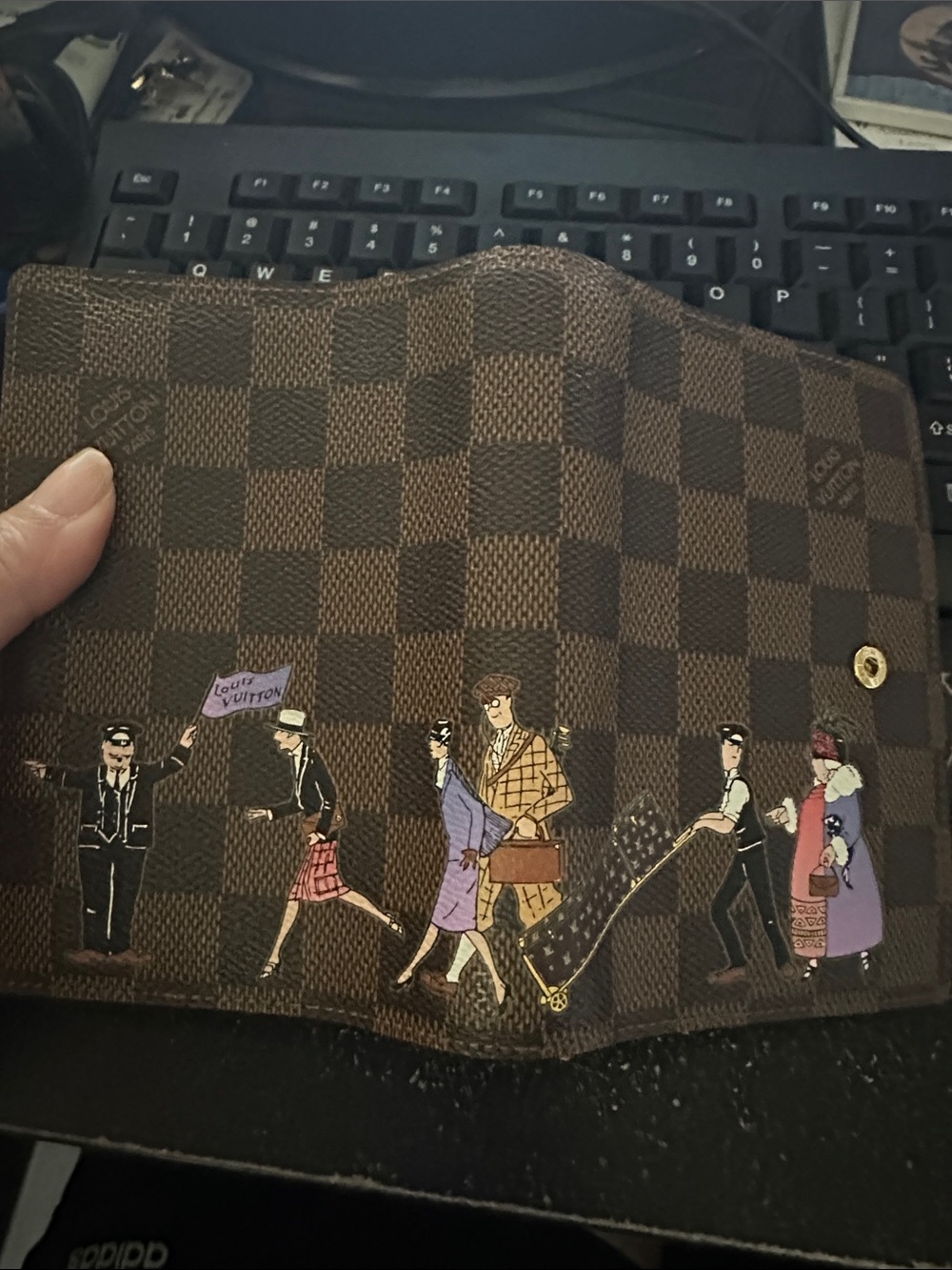 Louis Vuitton Brown Damier Ebene Illustrated Small Agenda Cover - Picture 3 of 9
